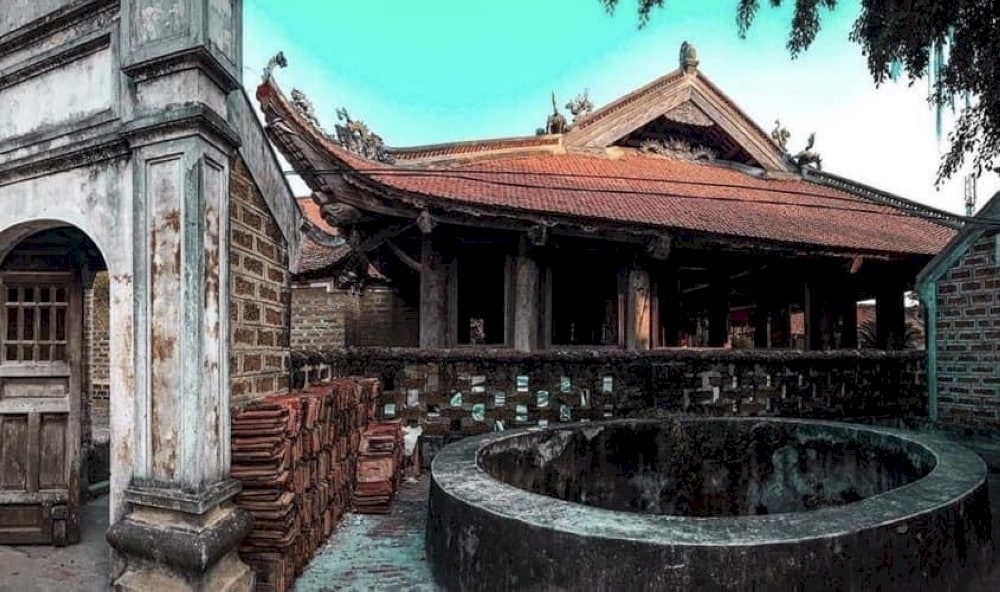 Duong Lam Ancient Village unveils a picturesque scene